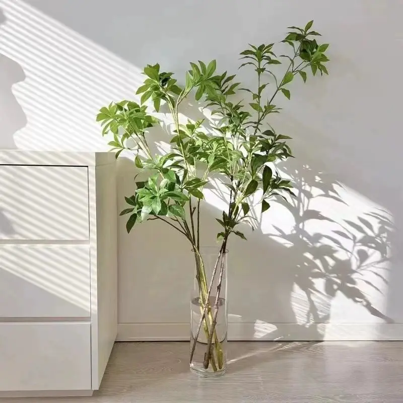 

Искусственная ветка дерева 75 см