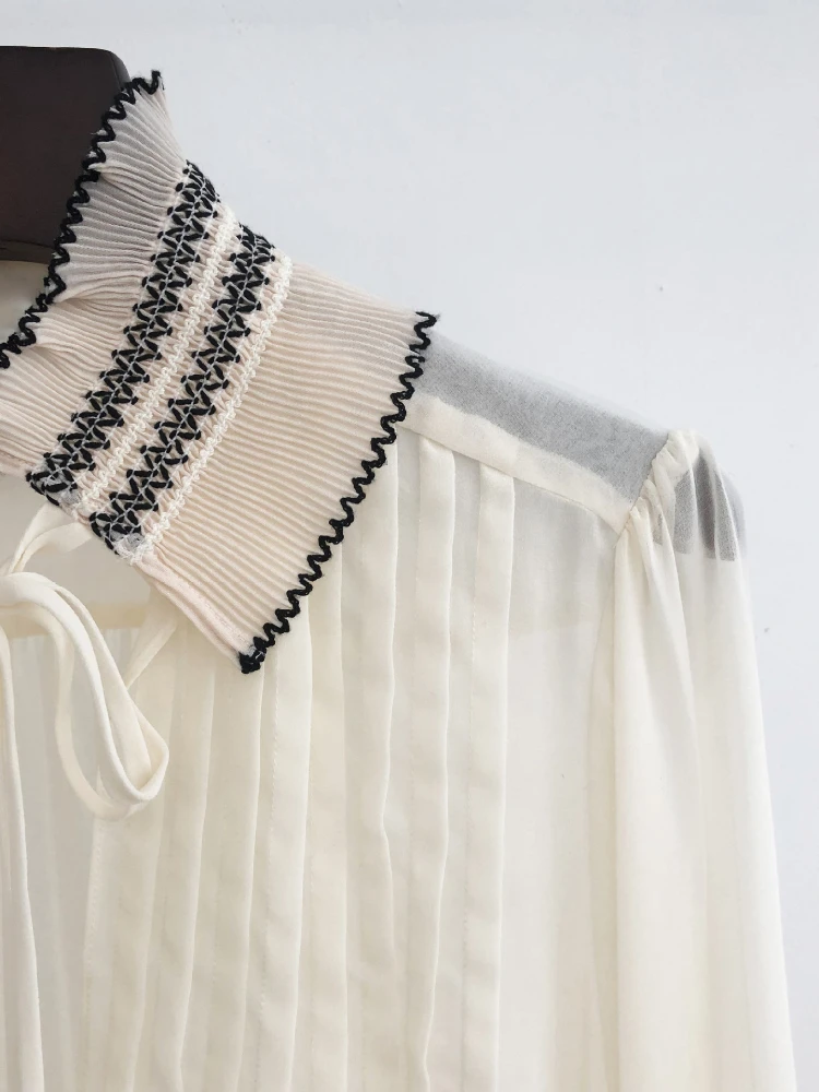 

Women Shirt 2022 New Temperament All-match Lotus Leaf Collar Pleated Lantern Sleeve Lace-up Long-sleeved Shirt