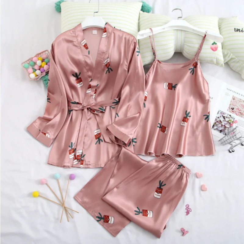 

wholesale Women luxury Sleepwear cheap satin Robes set