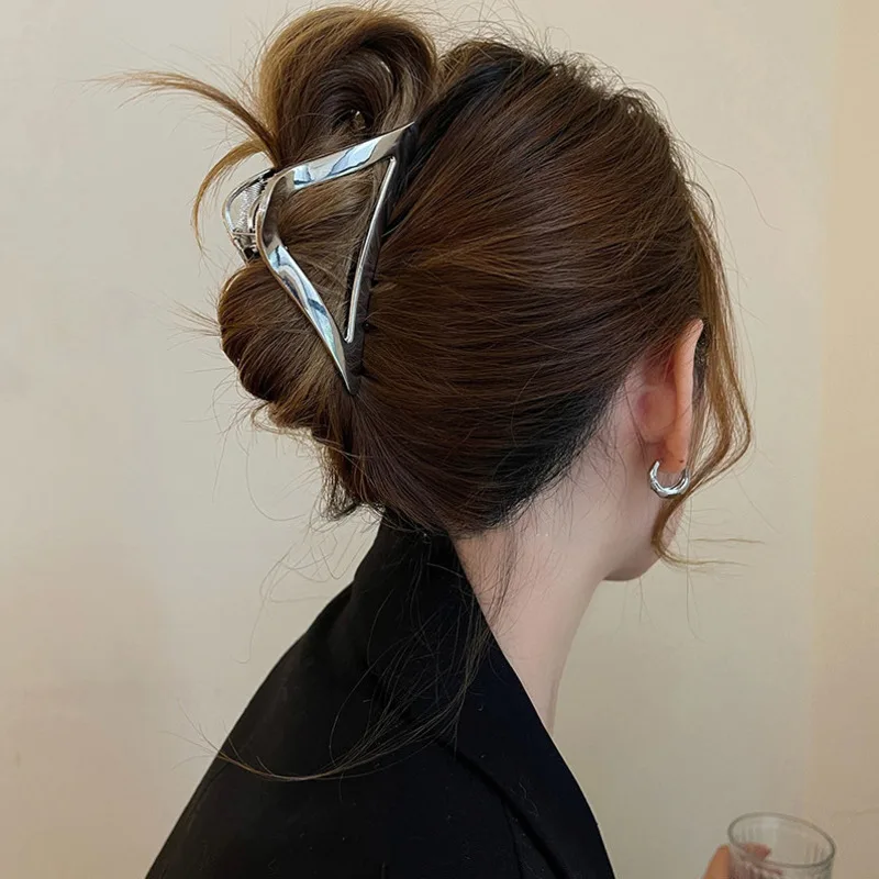 

Women Geometric Hairpins Headwear Fashion Metal Triangle Hair Claw Clip New Popular Hair Catches Hair Clips New Hair Accessories