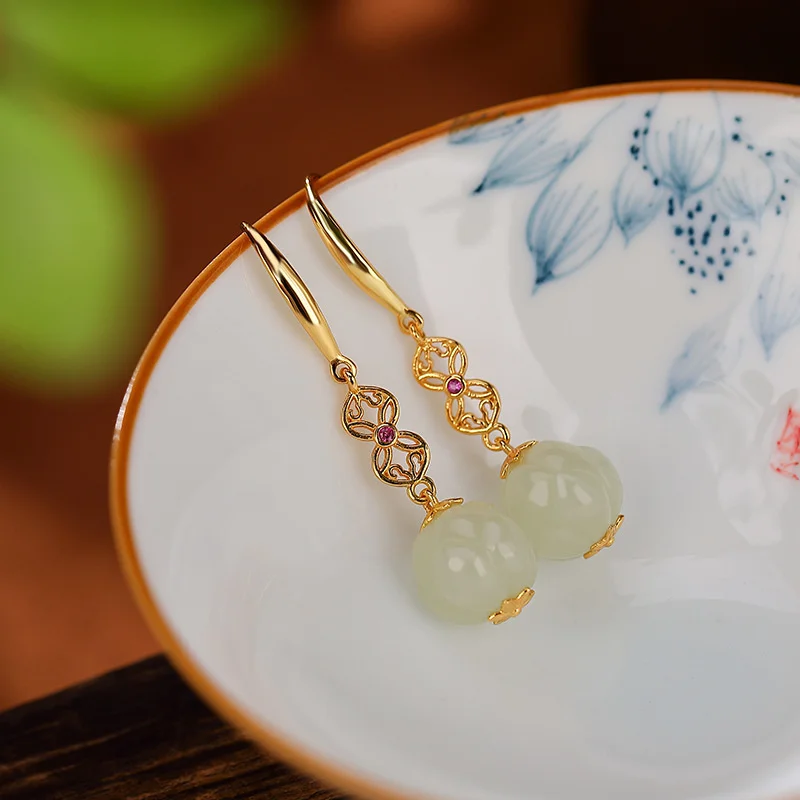 

Yilu silver S925 Sterling Silver Gold Plated Hetian jade elegant lotus Earrings temperament personality women's versatile