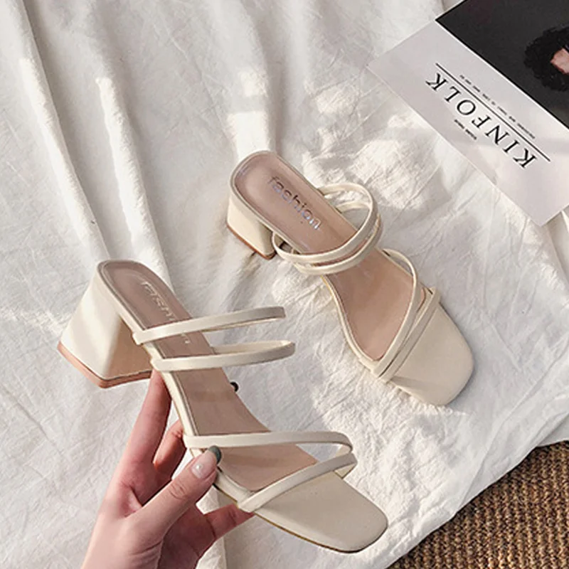 

Women Sandals 2022 Fashion Ladies Slippers Square Heels Elegant Summer Outside Cross Tied Leather Female Slides Woman Sandals