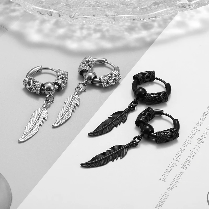 

Stainless Steel Fashion Leaf Feather Charm Silver Color Hoop Earrings for Men Women Exquisite Exquisite Gorgeous Jewelry Gifts