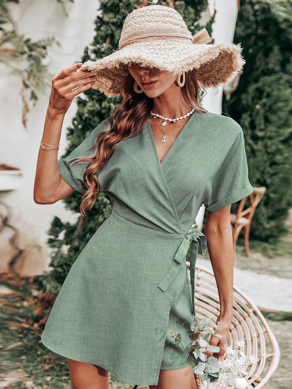 New Spring / Summer V-neck Short Sleeve Solid Color Waist Band Stitched Women's Jumpsuit