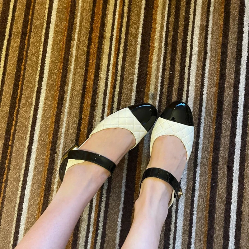 

Women Sandals Low Heels Ankle Strap Sandals Parties Shoes Metal Buckle All-Match Flats Casual Shoes for Women 2021 Zapatos Mujer