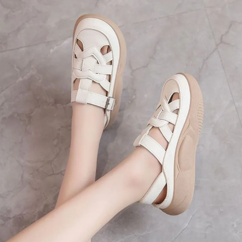 Женские сандалии на толстой подошве Baotou цвета в ассортименте