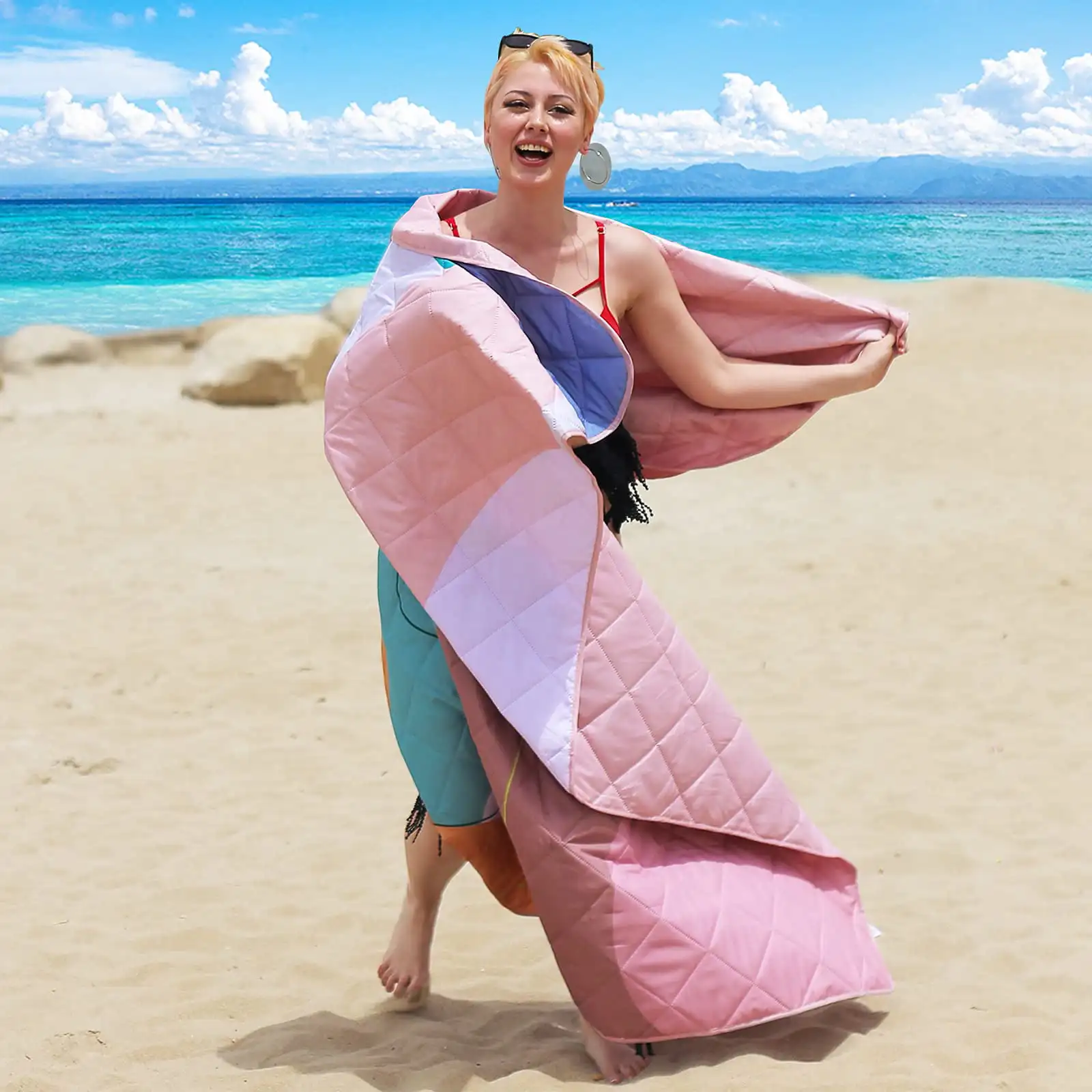 

Picnic Blankets 3-Layer 60x80 Inches Large Sandproof Beach Blanket Foldable Outdoor Blanket for Camping on Grass Picnic Mat, Abs