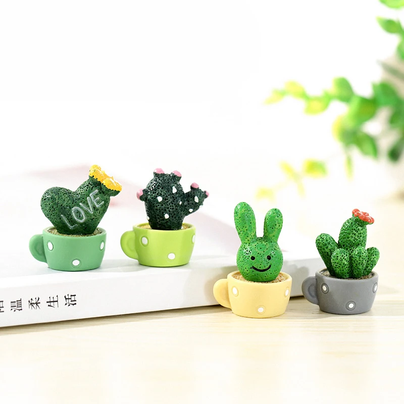 

1Pcs Mini Artificial Fleshy Cactus Plant Micro Landscape Decorative Miniature Figurines DIY Potted Garden Home Decor