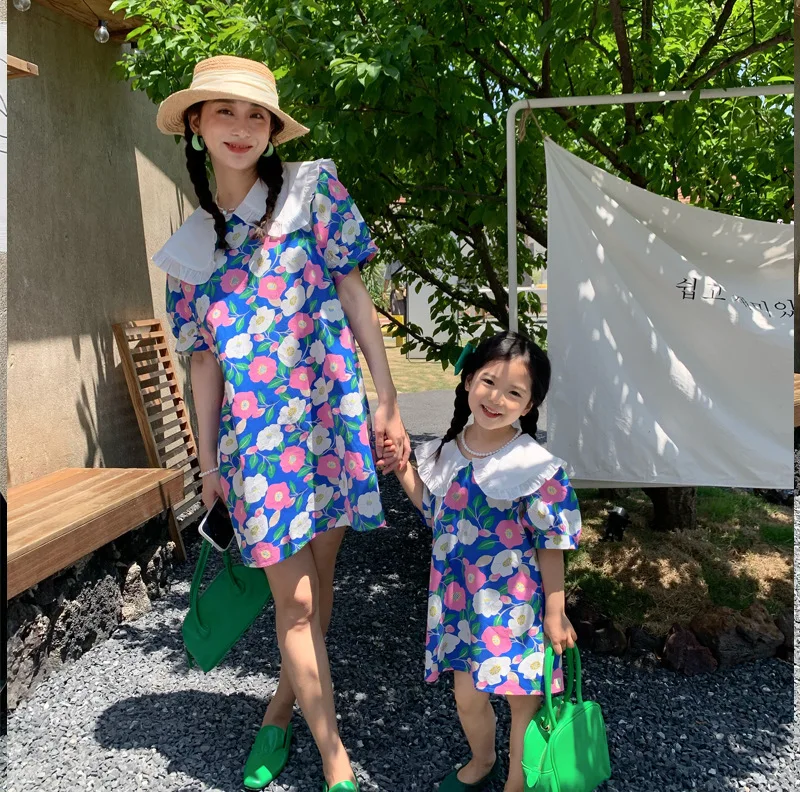 

2022 Parent-child Summer Mother and Daughter Large Lapel Short-sleeved Flower Dress Mother and Daughter Clothes Cotton Dresses
