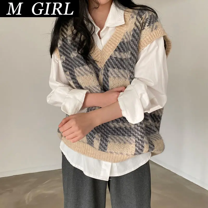 

M GIRLS Sweater Vest Women V-neck Plaid Loose Retro Korean Style Soft Fashion Leisure All-match Daily Elegant Classic Lady High