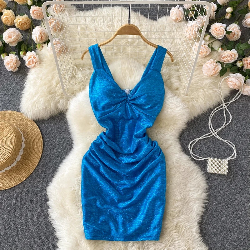 

Женское короткое бархатное платье с V-образным вырезом, без рукавов