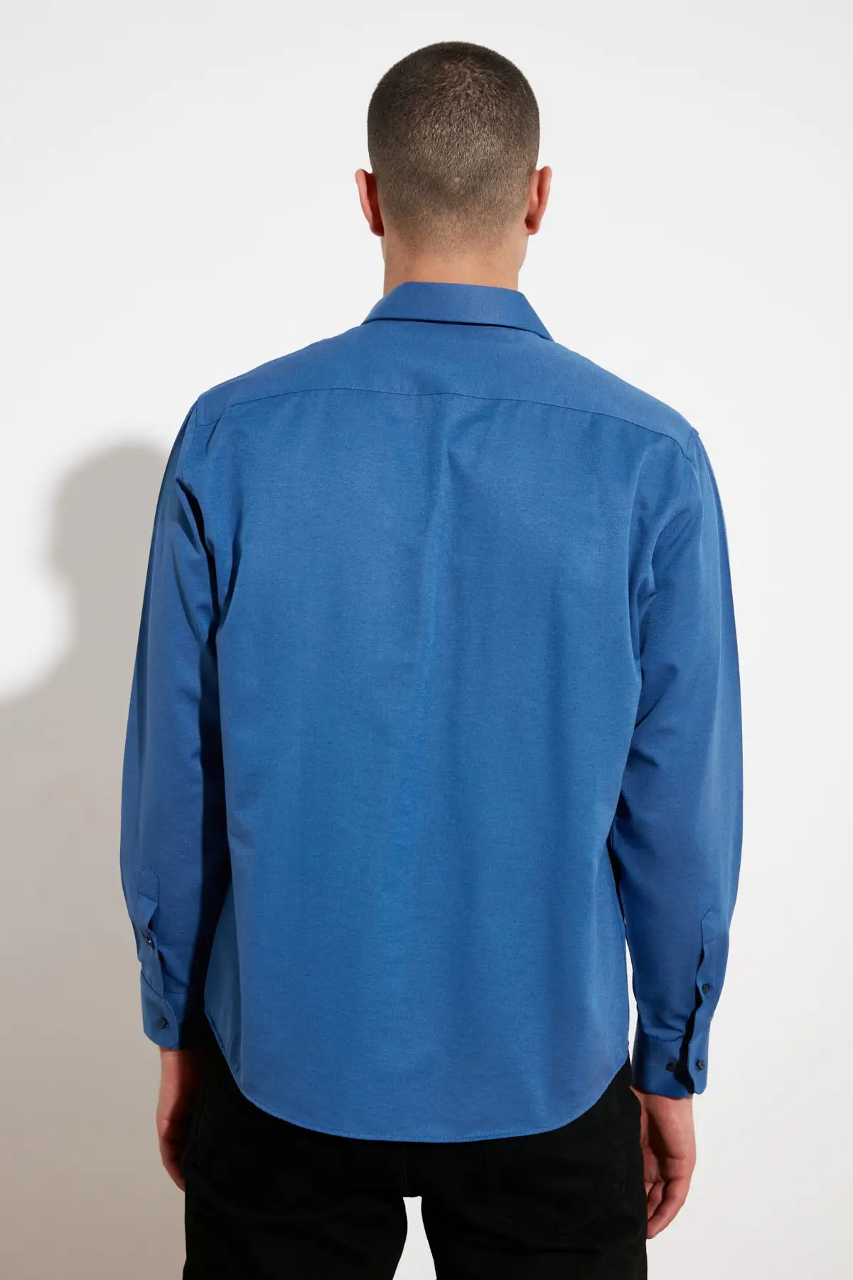 

Trendyol Men 'S Relax Fit Shirt Collar Oxford Shirt TMNSS21GO0597