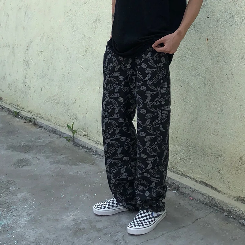 Fashion New Street Hip Hop Embroidery Jeans Loose Straight Leg Retro Men and Women Jeans Punk Loose Jeans Women Hip Hop Jeans