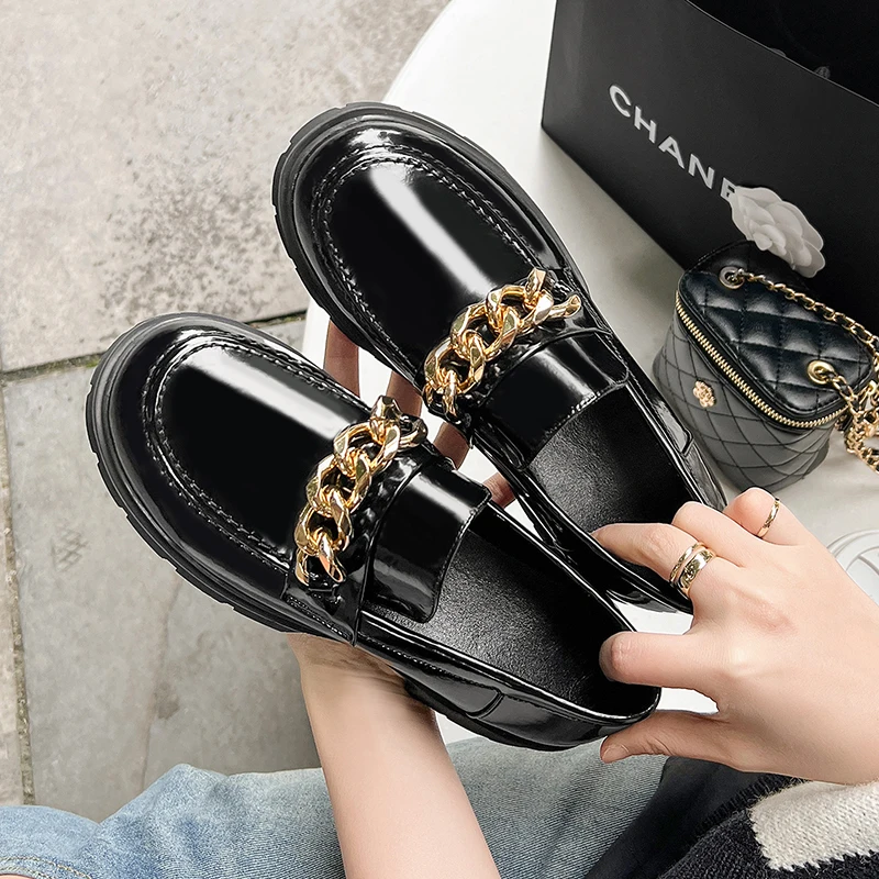 Туфли-Лоферы женские из натуральной кожи вечерние на платформе демисезонные |