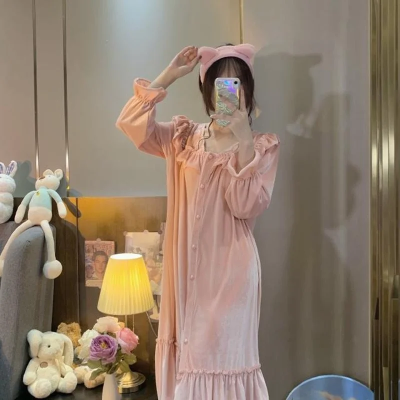 Sleepwear Women Sexy Night Dress Winter Golden Velvet Nightgowns Nightwear Princess Style Ruffles Sleepshirts Solid Color