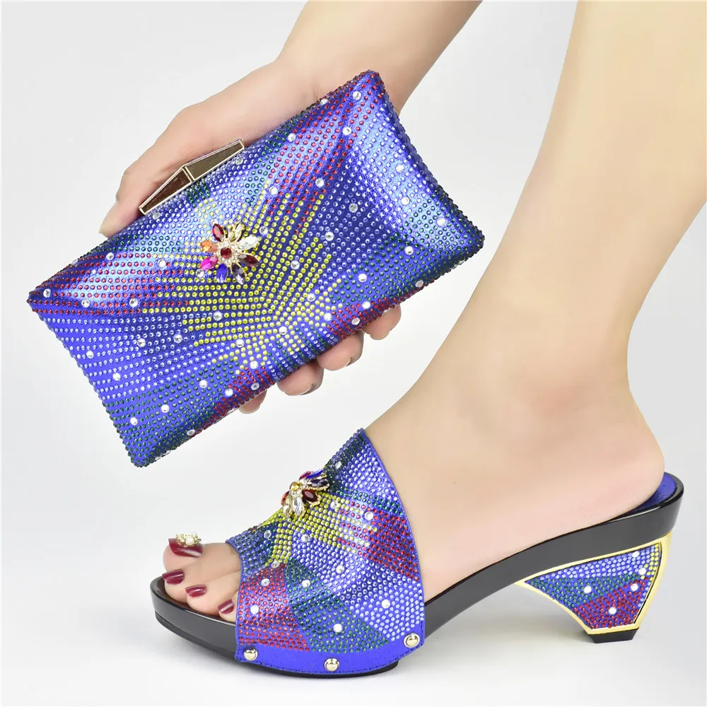 

Excellent 2022 Newest Full of Crystal Style Royal Blue Color Shiny Mature Ladies Shoes and Bag Set for Party Wedding