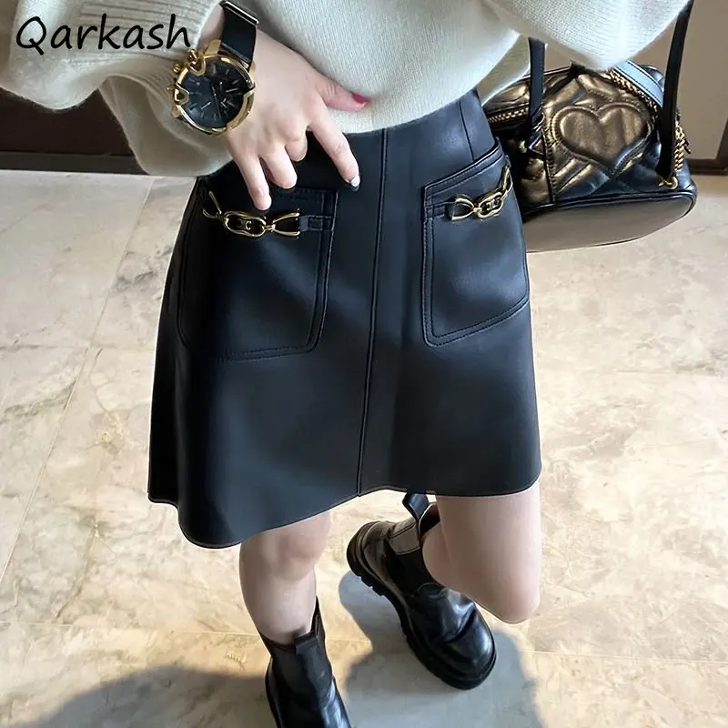 

Leather Mini Skirts Women Casual Sexy High Street All-match Autumn Clothing Chain PU Elegant Females Club Fashion New Style Chic