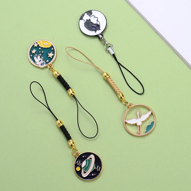 Metal Fashion Astronaut Planet Animals Mobile Phone Pendant Lanyard Anti-Lost Key Chain Ladies Gifts Decoration Accessories 1Pcs