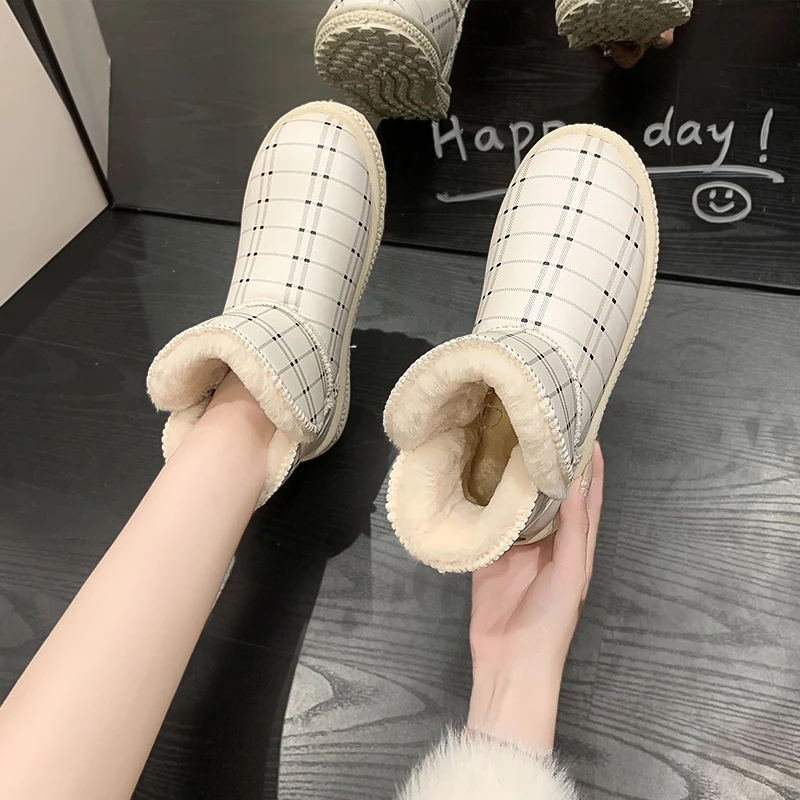 

Boots Women New 2023 Female Shoes Flat Heel Round Toe Winter Footwear Luxury Designer Australia Plush Ladies Med Fashion Ankle
