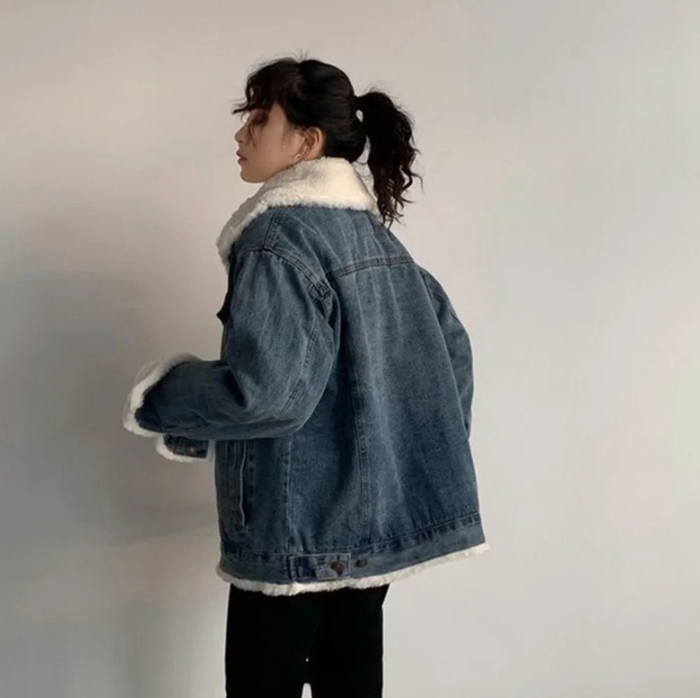 Retro Lamb Wool Denim Jacket Women Motorcycle Cotton Jacket Autumn / Winter Korean Loose Plus Velvet Thick Women student Jacket