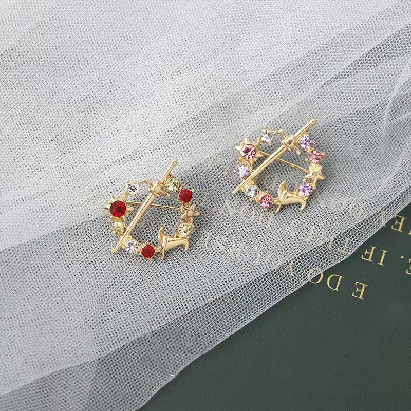 

New Harris Potter Peripheral Metal Brooch Gryffindor's Sword Clothes Bags Accessories Pins IG Fashion Jewelry Decoration Gifts