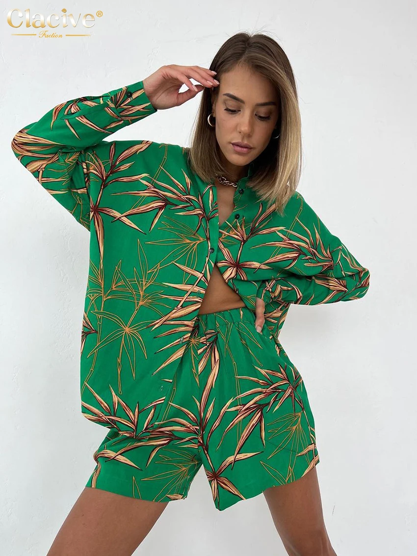 

Модная рубашка Clacive с длинным рукавом, комплект из 2 предметов, женская одежда, элегантный свободный комплект с шортами и принтом, повседневные женские шорты с высокой талией