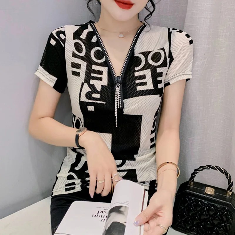 

2022 Summer New V-neck Zipper Short-Sleeved Print Women's T-Shirt Fashion Casual Slim Female Tops Blusas