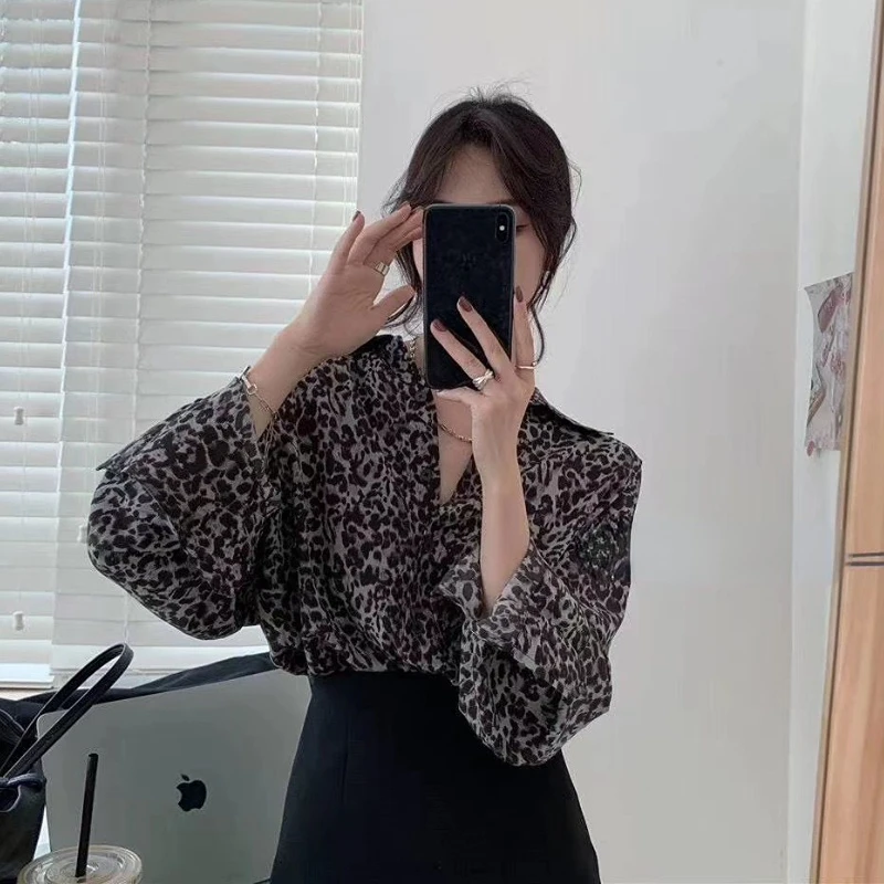 Рубашки женские осенние леопардовые в корейском ретро-стиле |