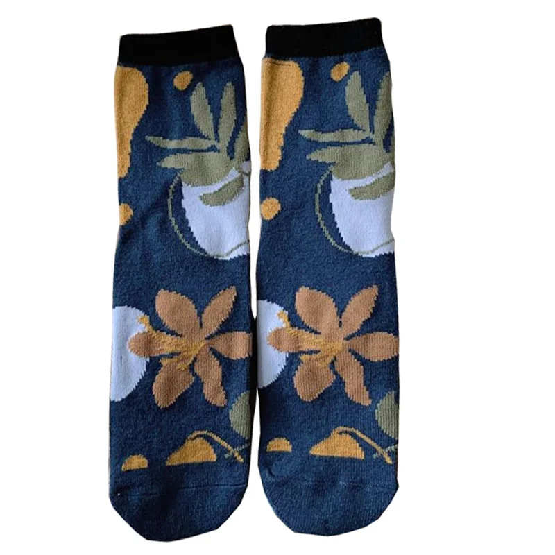 5 Pairs Cashmere Thicken Socks Women Kawaii Flowers Print Winter Middle Tube Wool Socks Cycling Korean Style Street Leg Warmers