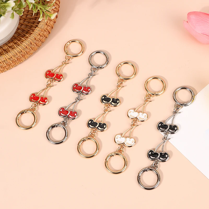 Сумка кросс-боди с цепочкой 1 шт.