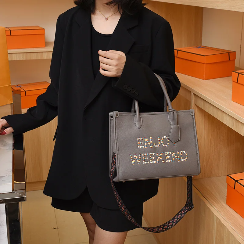 2023 The Tote Bag For Women Famous Designer Brand Handbags Large Capacity Women Shoulder Bag Luxury Letter Printed Crossbody Bag