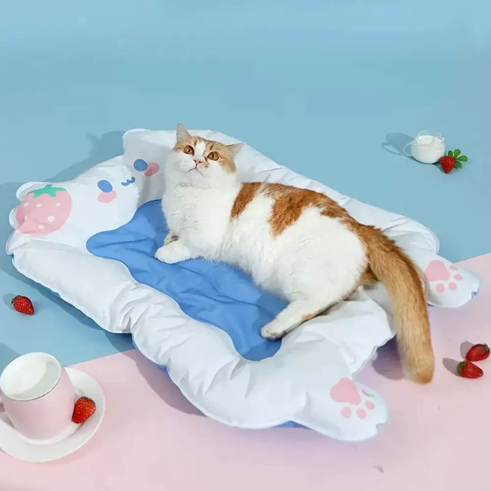 

NEW Pet Strawberry Pattern Ice Pad 3-layer Waterproof Summer Cooling Mat Sleeping Bed Pet Supplies For Dogs Cats