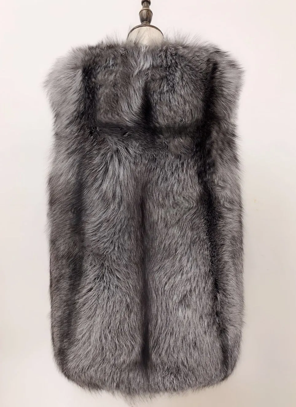 Real Fox Fur Vest Wholeskin Luxury Silver Fox Fur Jacket Thick Warm Natural Fur Gilet Luxury Fashion Sleeveless Coat enlarge
