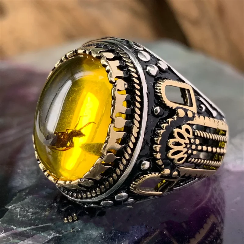 

New Ant Amber Men's Ring Personality Ring Fashion Temperament Attend Banquet Luxury High Quality Jewelry Insect Hand Jewelry