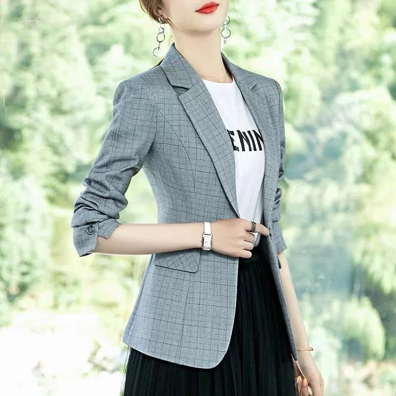 

Korean Version Small Suit Spring and Autumn Women 2023 New Checkered Short Outcoat Casual Slim Fitting One Button Top Blazer Top