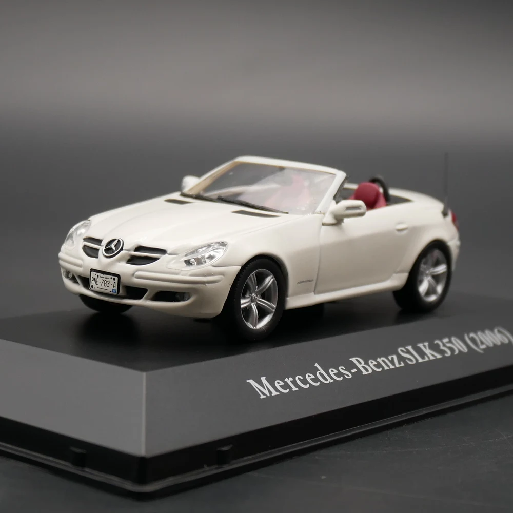 

Модель автомобиля-кабриолета ixo 1:43 BENZ SLK 350 2006 из сплава