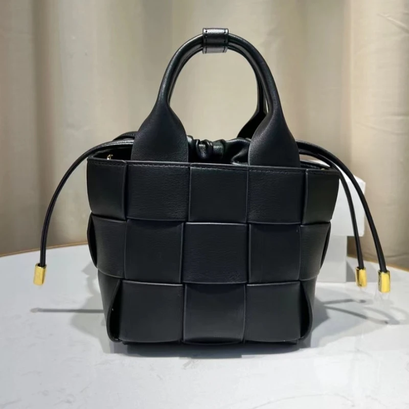 New Vegetable Basket Genuine Leather Woven Bucket Bag Women Luxury Bag Drawstring Mother Bag Handbag Shoulder Bag Messenger Bag