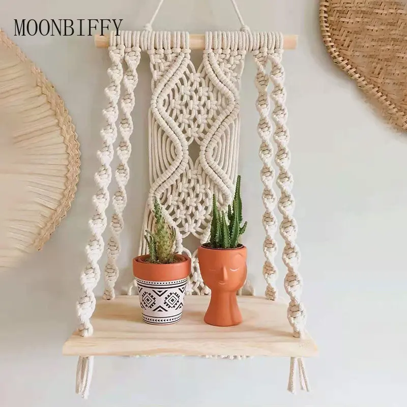 

Настенная вешалка ручной работы с кисточками из макраме, в стиле бохо