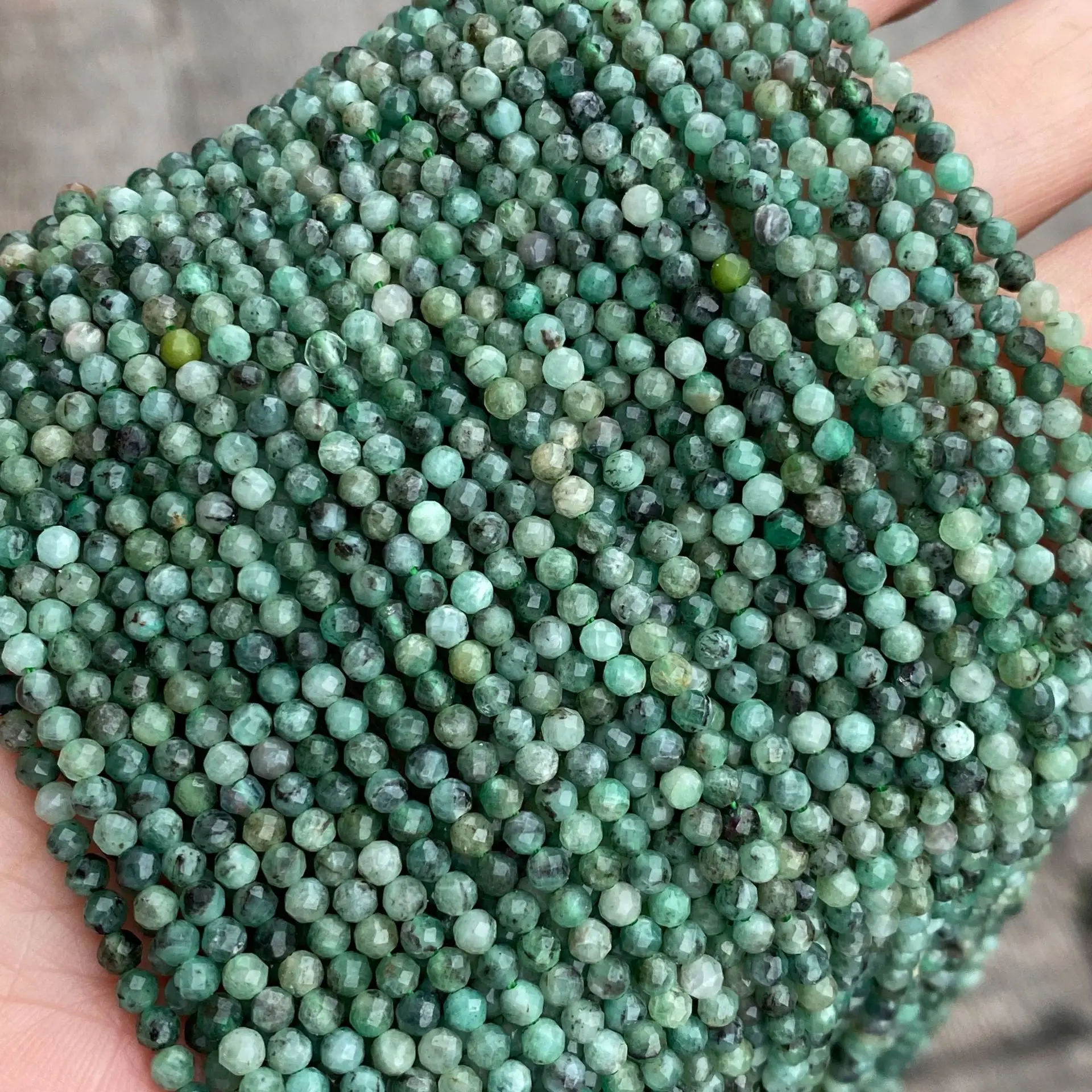 

Натуральные граненые бусины Jadeite, Зеленые Бусины Jadeite, граненые мелкие Бусины, натуральные бусины