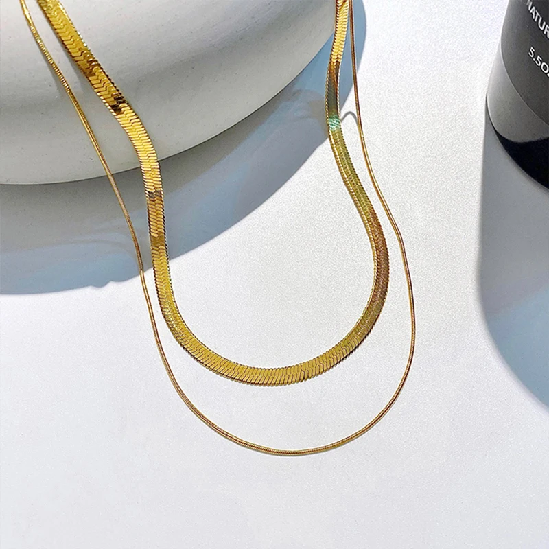 

Hot Sale Minimalist Multilayer Vintage Chokers Gothic Personality Snake Clavicle Chain Gold Color Hip-Hop Necklaces Lock Jewelry
