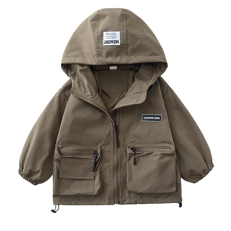 

Ветровка на молнии с капюшоном и карманами для мальчиков и девочек