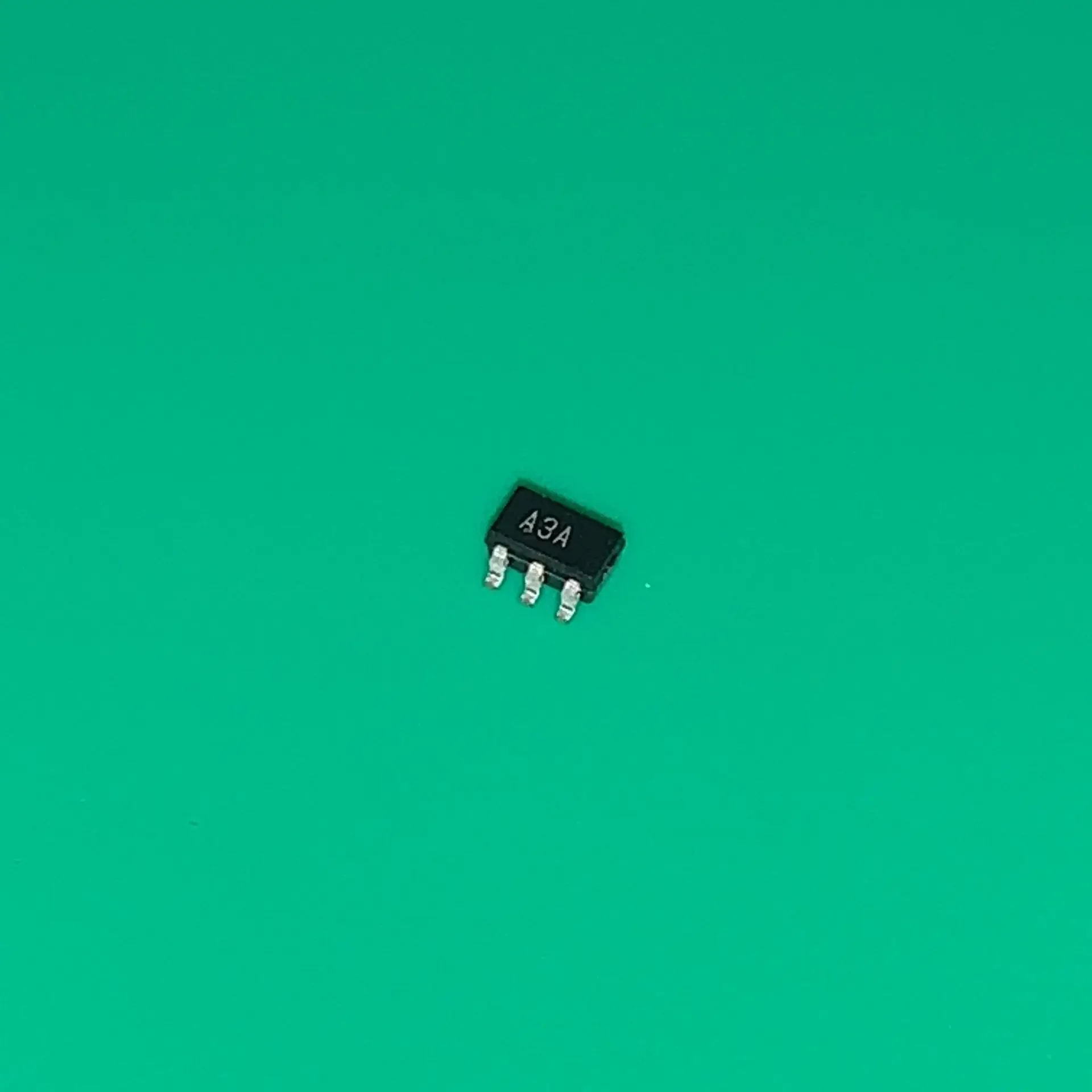 5 шт./лот AD8519ARTZ SOT23 A3A AD8519 ARTZ 8 МГц операционные усилители Rail-to-Rail IC OPAMP GP 1 ЦЕПЬ SOT23-5 AD