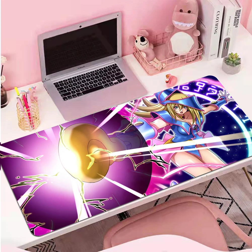 

Anime YuGiOh Dark Magician Girl Mousepad HD Printing Computer Gamers Locking Lock Edge Mouse Pad 900x400mm Keyboard PC Desk Pad