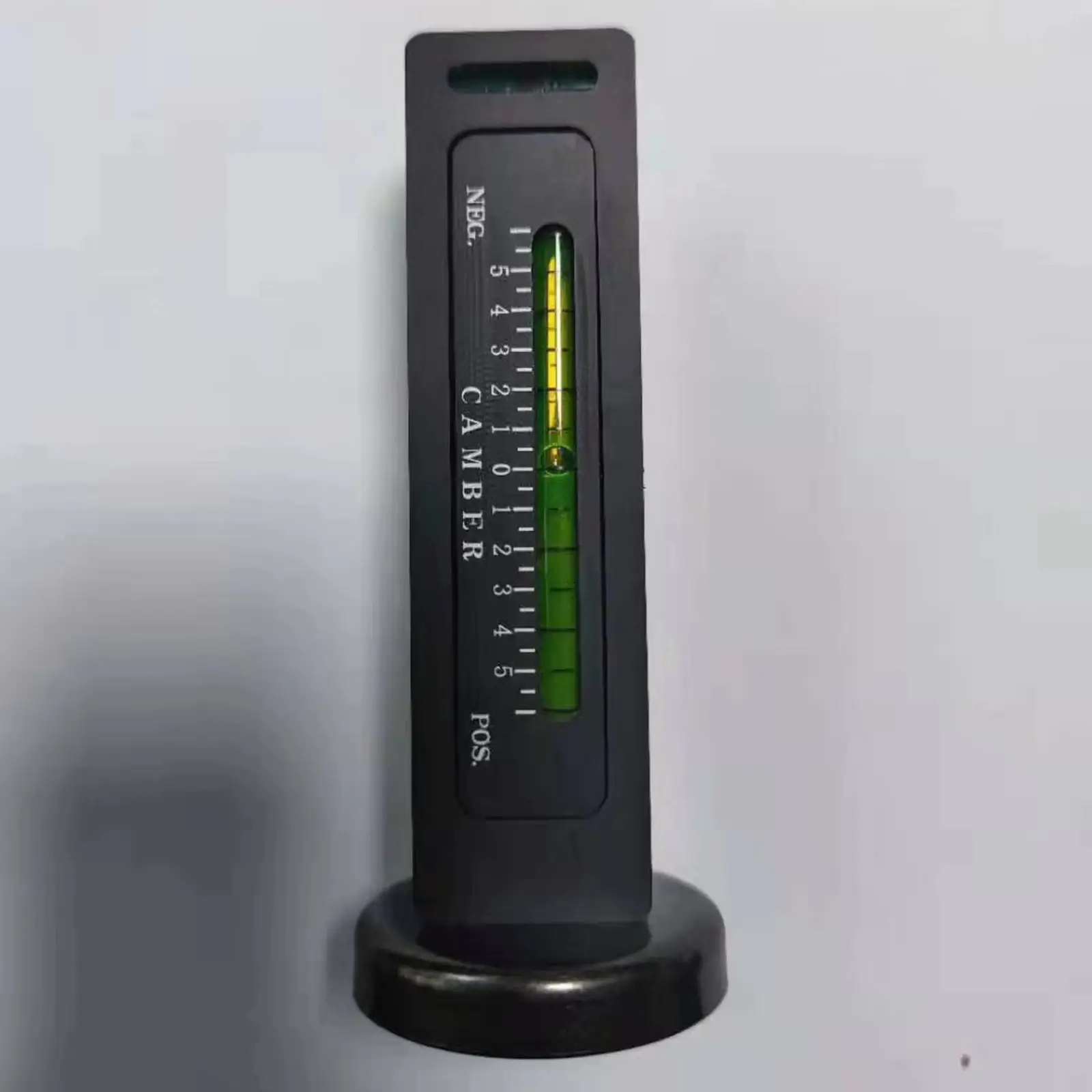 

Прибор для выравнивания колес