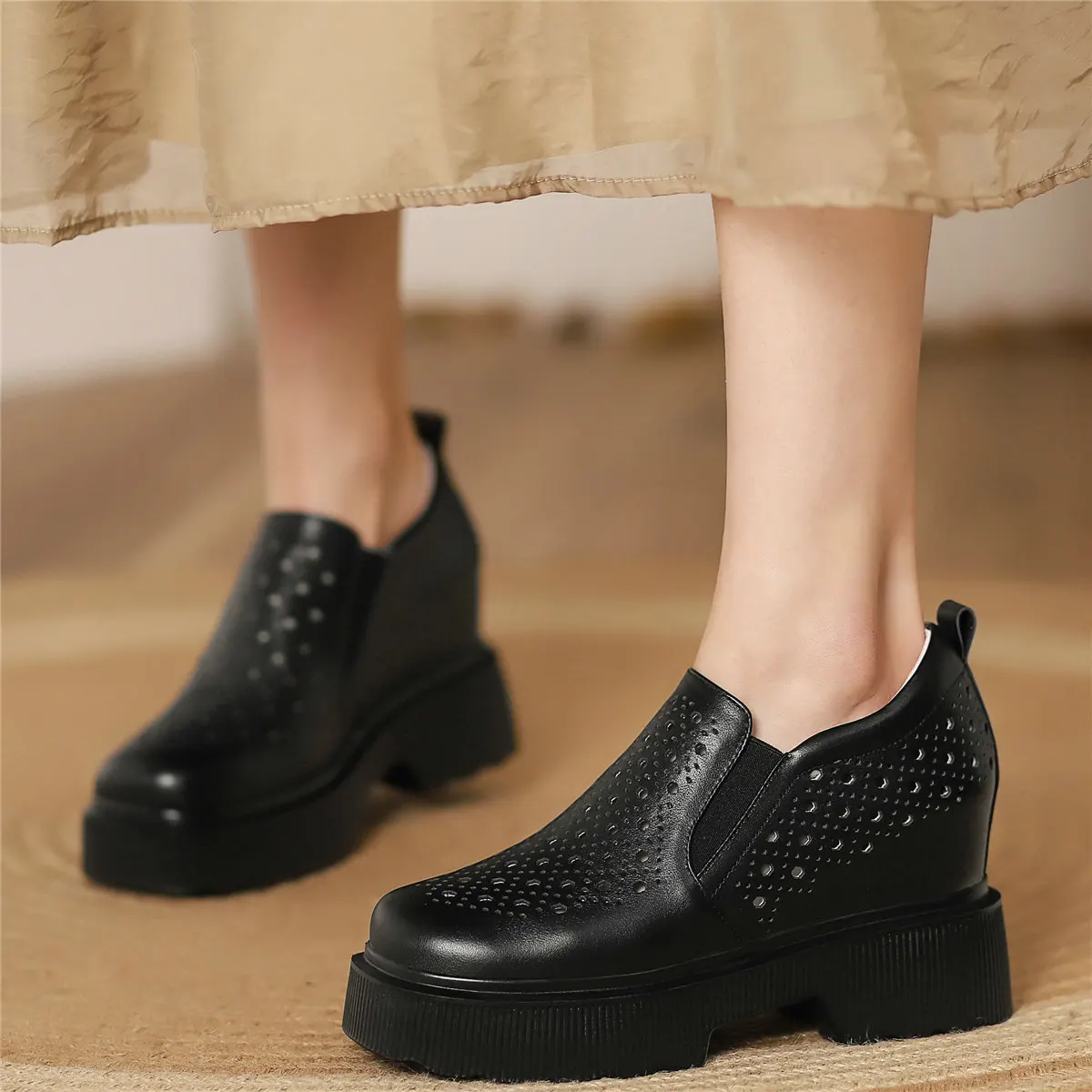 2022 Fashion Sneakers Women Slip On Genuine Leather High Heel Ankle Boots Female Summer Square Toe Platform Pumps Casual Shoes