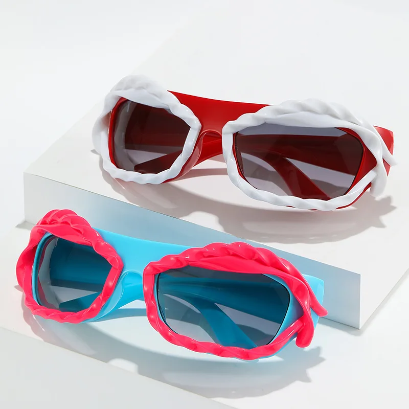 

2023 новые модные солнцезащитные очки европейские и американские персонализированные трендовые солнцезащитные очки