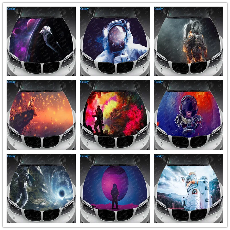 

Виниловая наклейка на капот автомобиля с изображением астронавта