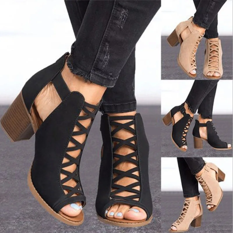 

2022 Women Square Heel Sandals Peep Toe Hollow Out Chunky Gladiator Sandals with Strap Black Spring Summer Shoes