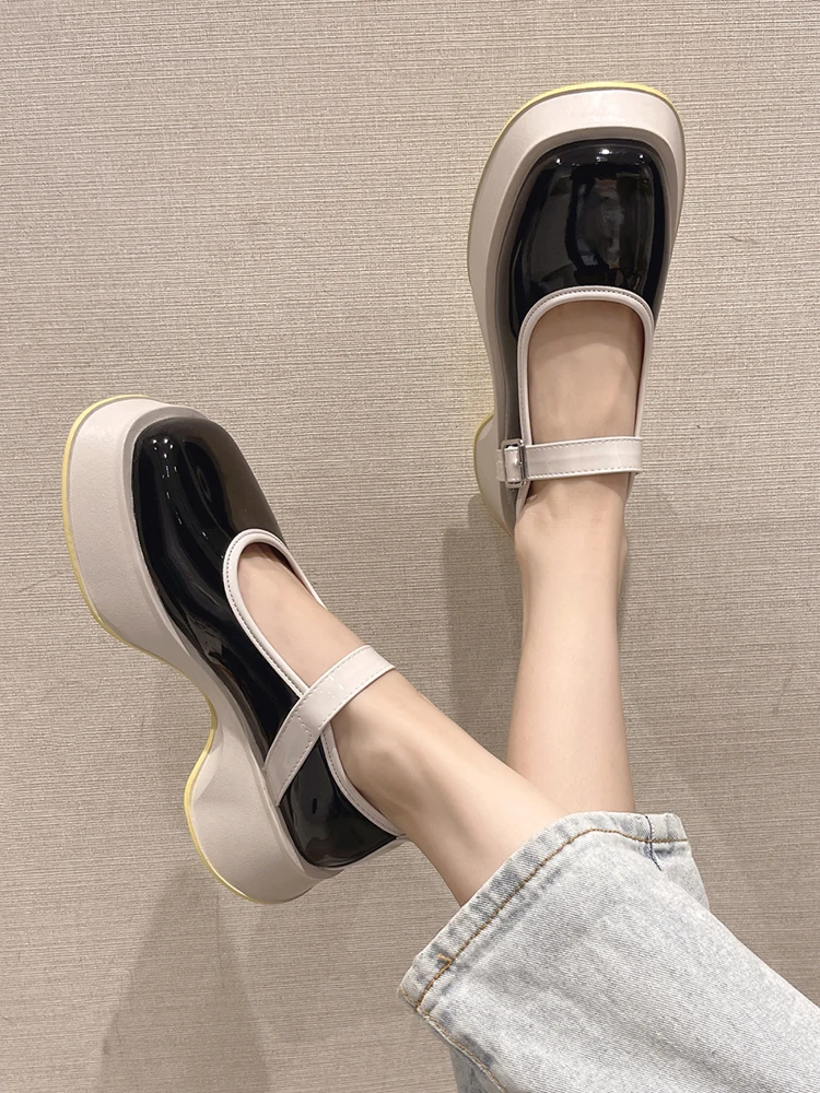 

Sandals Brand Women Lolita Shoes Thick Platform Mary Janes Shoes Summer Women Shoes Party Pumps Ladies Flats Shoes Mujer Zapatos