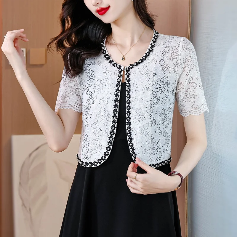 Женская кружевная куртка черная или белая ажурная с коротким рукавом и круглым